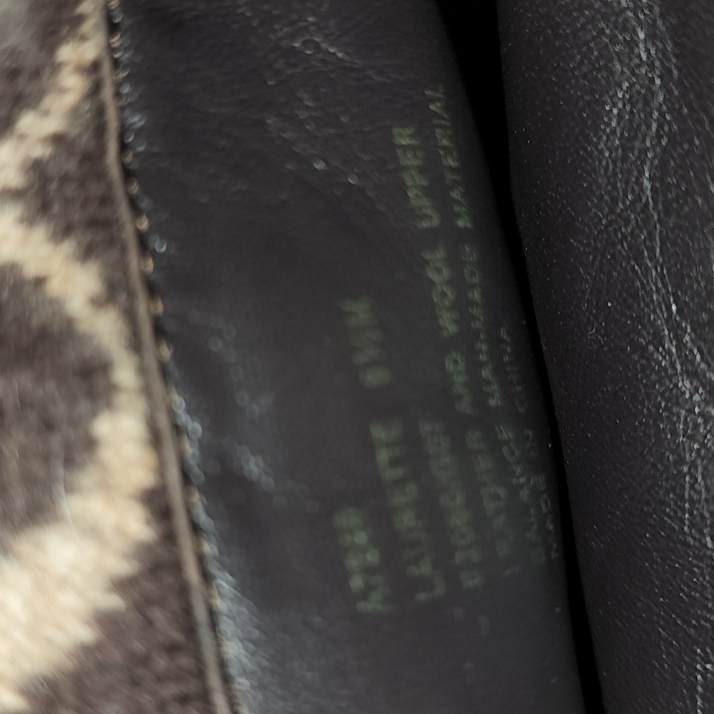 Boots Use Good Condition Size 6/2 - image 8